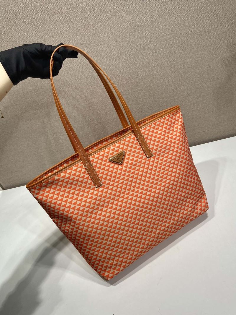 Pra*a tote bags